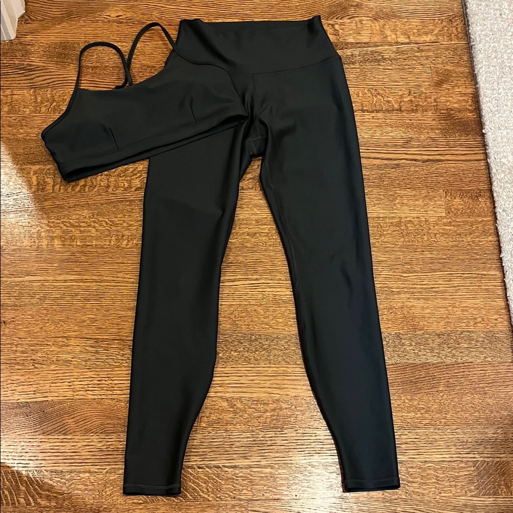 Alo Yoga Airlift leggings